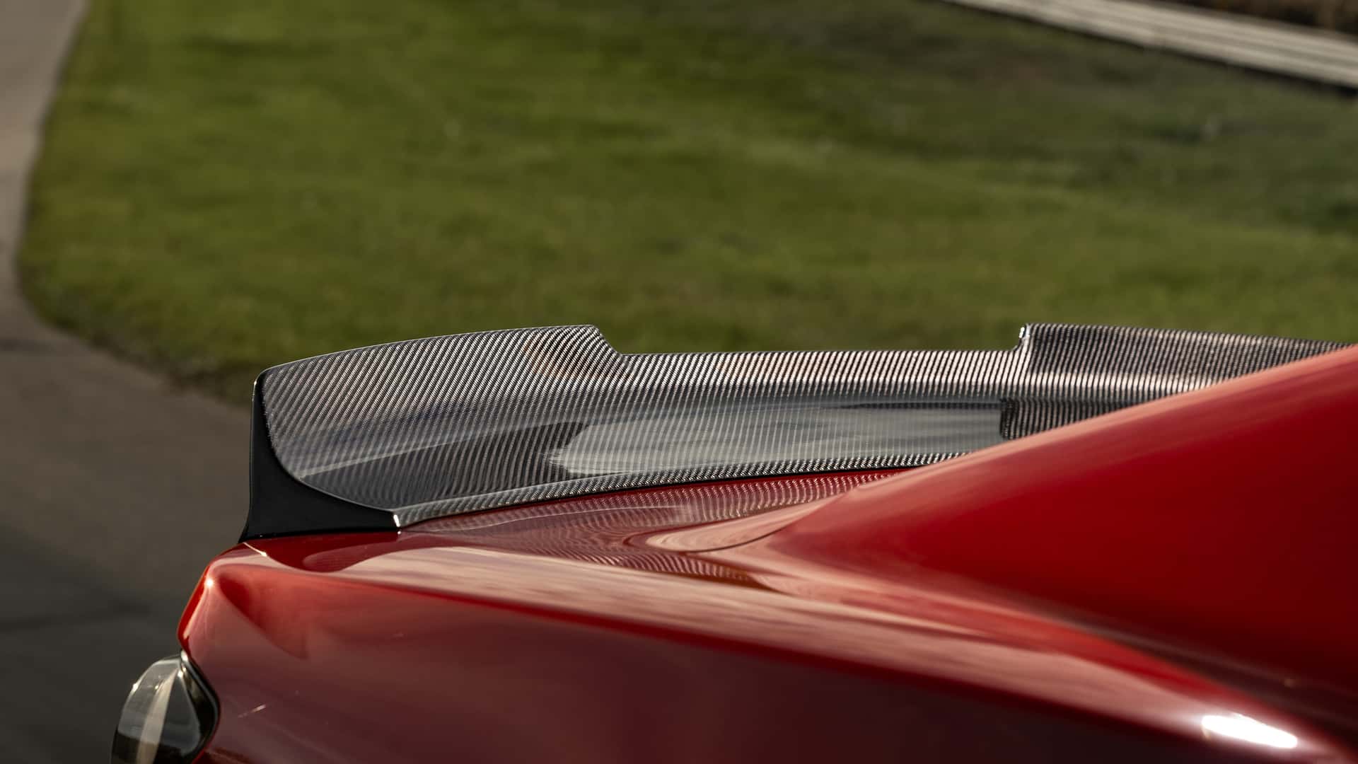 شيفروليه كامارو ترجع كوحش جديد للسباقات بتحدي ومغامرة 5 1763427750 194 شيفروليه كامارو ترجع كوحش جديد للسباقات بتحدي ومغامرة