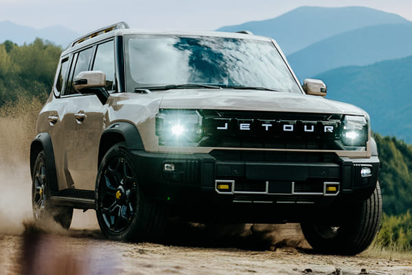 1763537417 212 الإمارات بقت تاني أكبر بلد تستورد سيارات كهربائية صينية