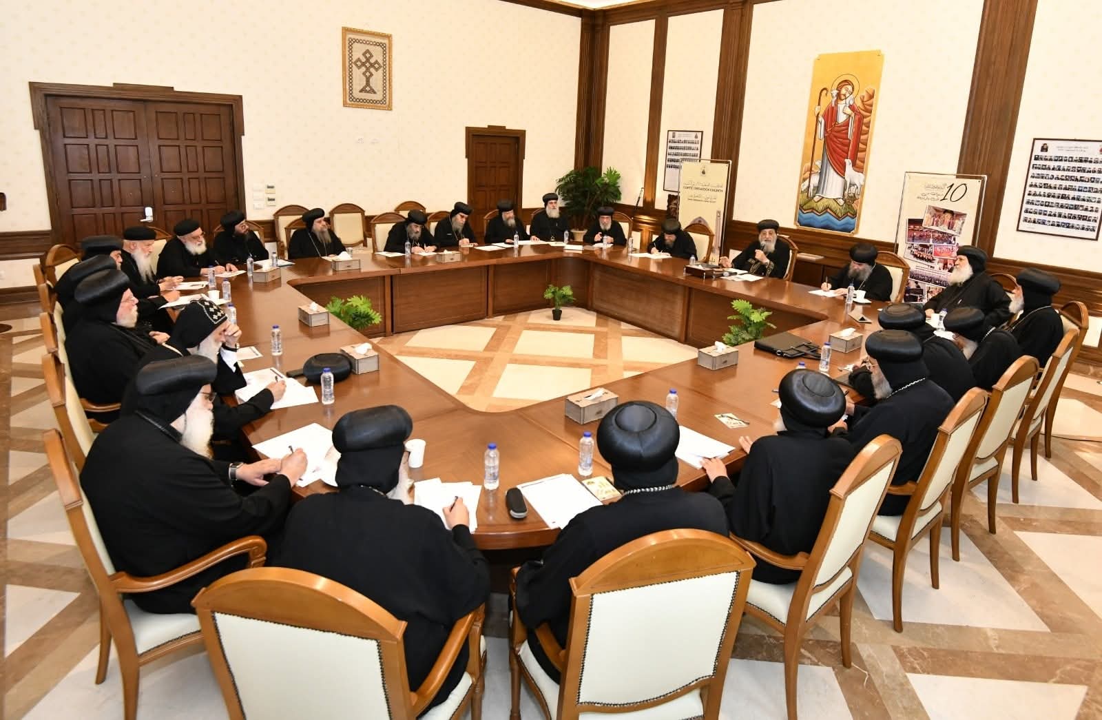 اجتماع المجمع المقدس