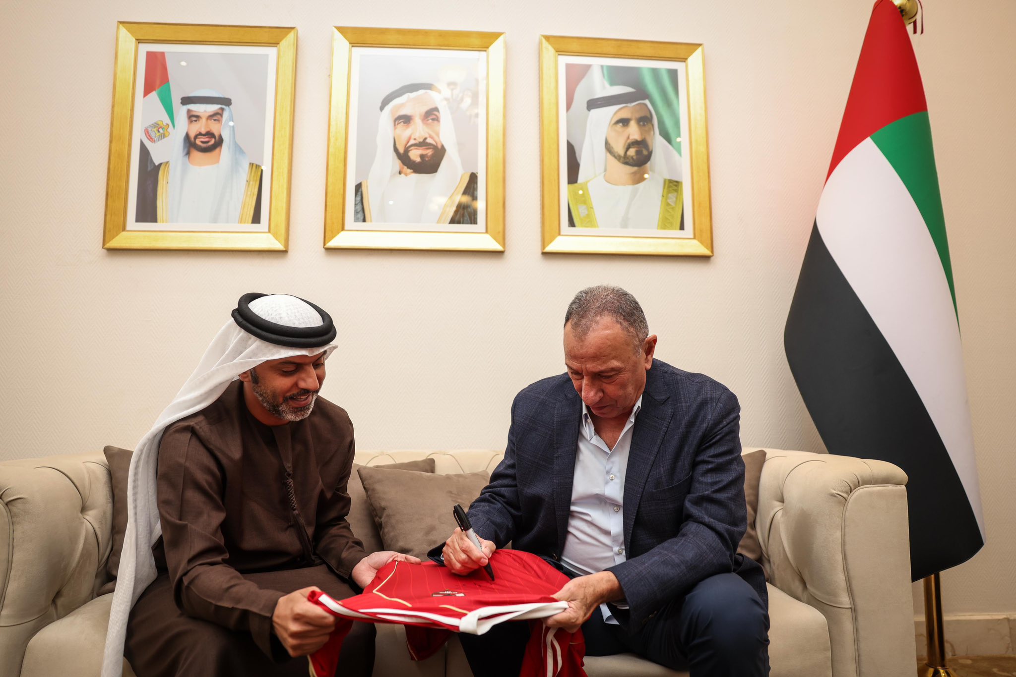 تبادل الأفكار