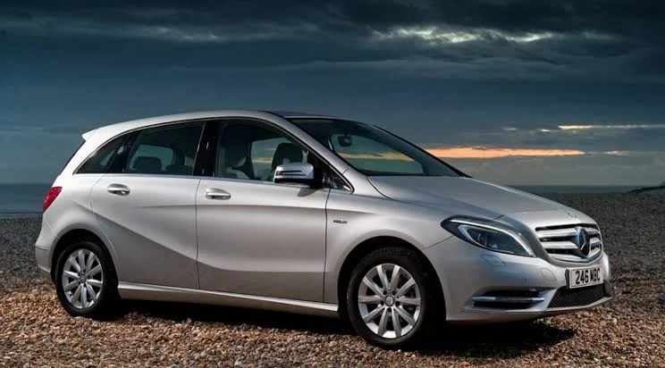 1763578942 846 اشترِ مرسيدس B180 بسعر 800 ألف جنيه