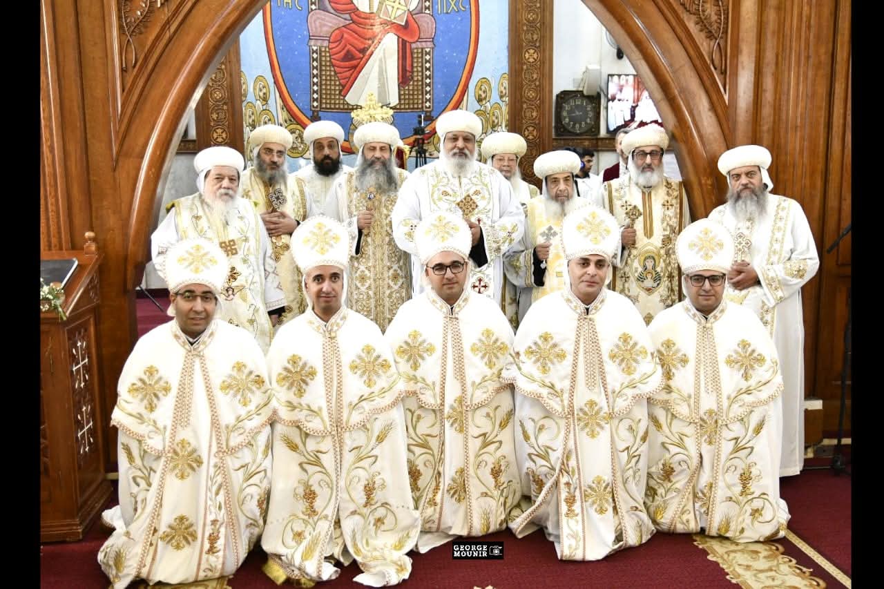 1763651963 27 تعيين 5 كهنة جدد في إيبارشية حلوان والمعصرة بحضور عدد