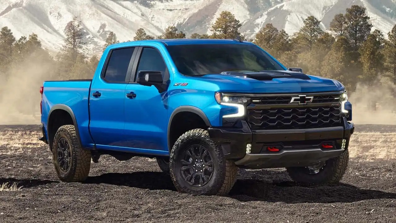 سعر ومواصفات شيفروليه سيلفرادو 2026 في السعودية 3 1763665888 373 سعر ومواصفات شيفروليه سيلفرادو 2026 في السعودية