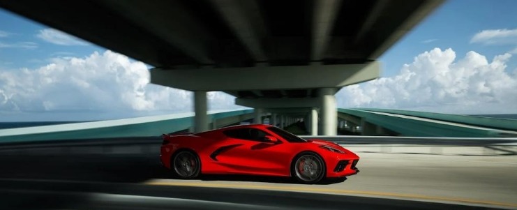 1763773293 646 شيفروليه كورفيت ستينجراي 2026 مواصفات قوية بـ 495 حصان