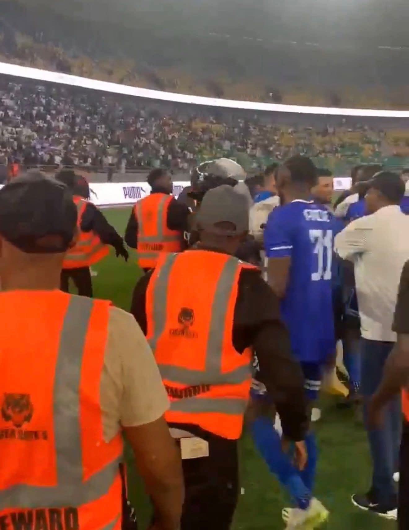 مشادات بعد المباراة