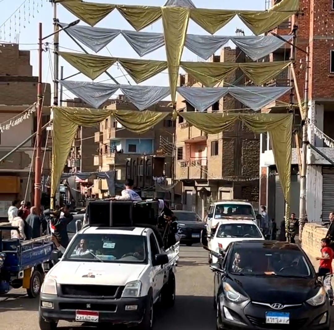 استقبال حافل لمصطفى بكري في قنا بعد فوزه في انتخابات النواب 4 1763818101 156 استقبال حافل لمصطفى بكري في قنا بعد فوزه في انتخابات