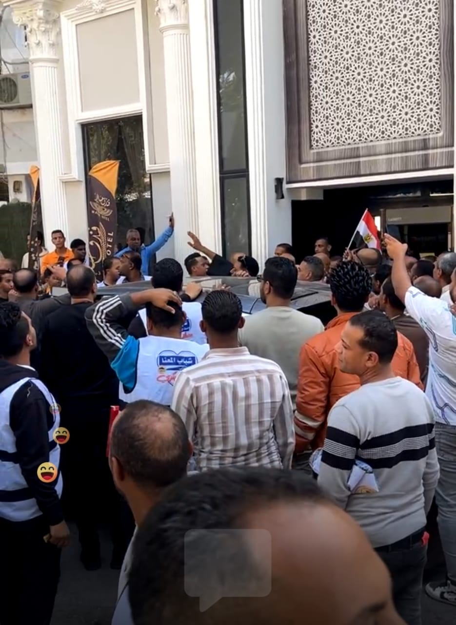 استقبال حافل لمصطفى بكري في قنا بعد فوزه في انتخابات النواب 6 1763818101 532 استقبال حافل لمصطفى بكري في قنا بعد فوزه في انتخابات