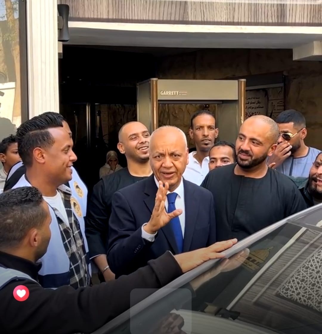 استقبال حافل لمصطفى بكري في قنا بعد فوزه في انتخابات النواب 10 1763818101 533 استقبال حافل لمصطفى بكري في قنا بعد فوزه في انتخابات