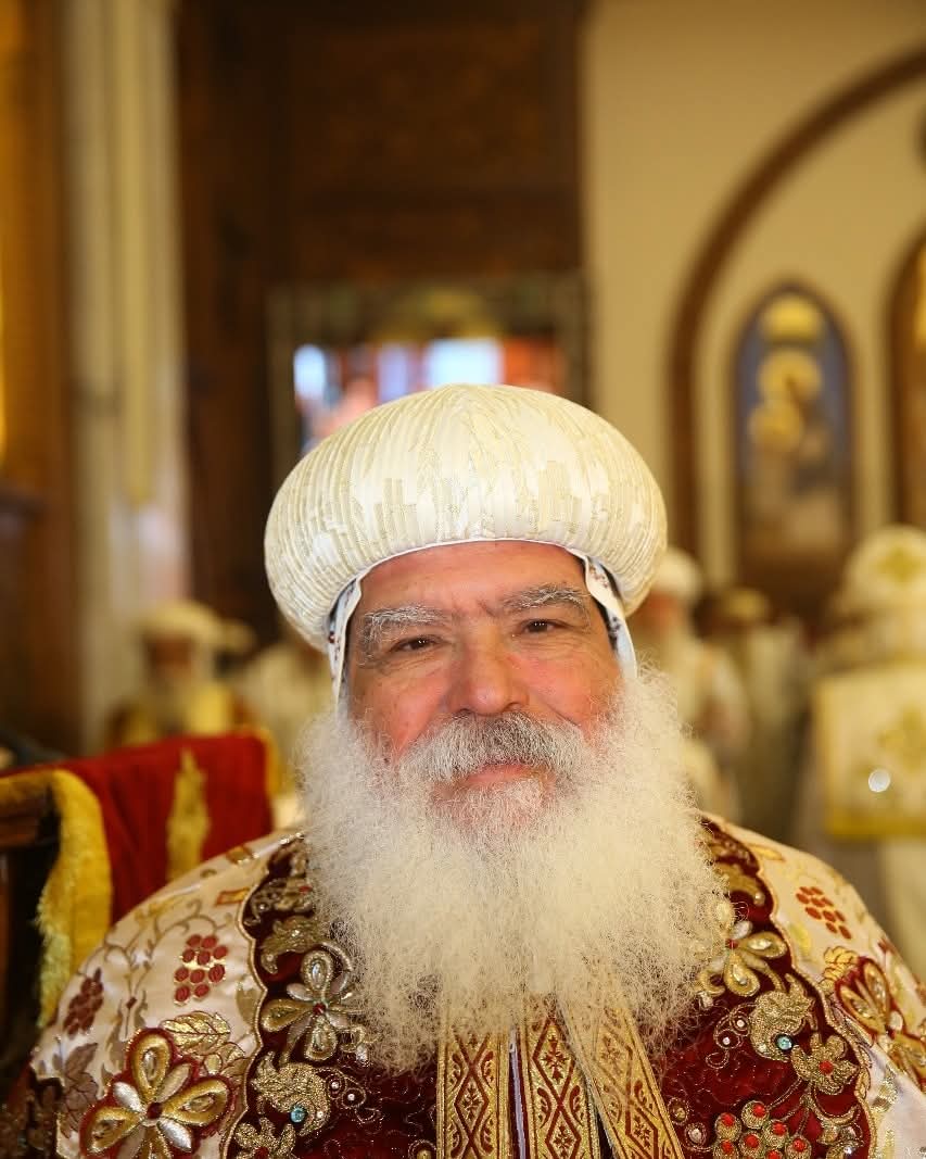 1763898063 892 الأنبا أباکير يبارك المطارنة الجدد ويدعي لهم في خدمتهم مع