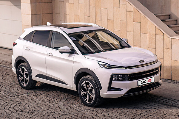 1763901693 245 أنت تختار إيه؟ جاك JS6 ولا شيرى تيجو 7 برو