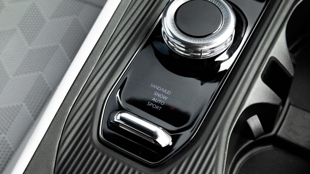 1763903487 856 أسعار جيب شيروكي 2026 في السعودية