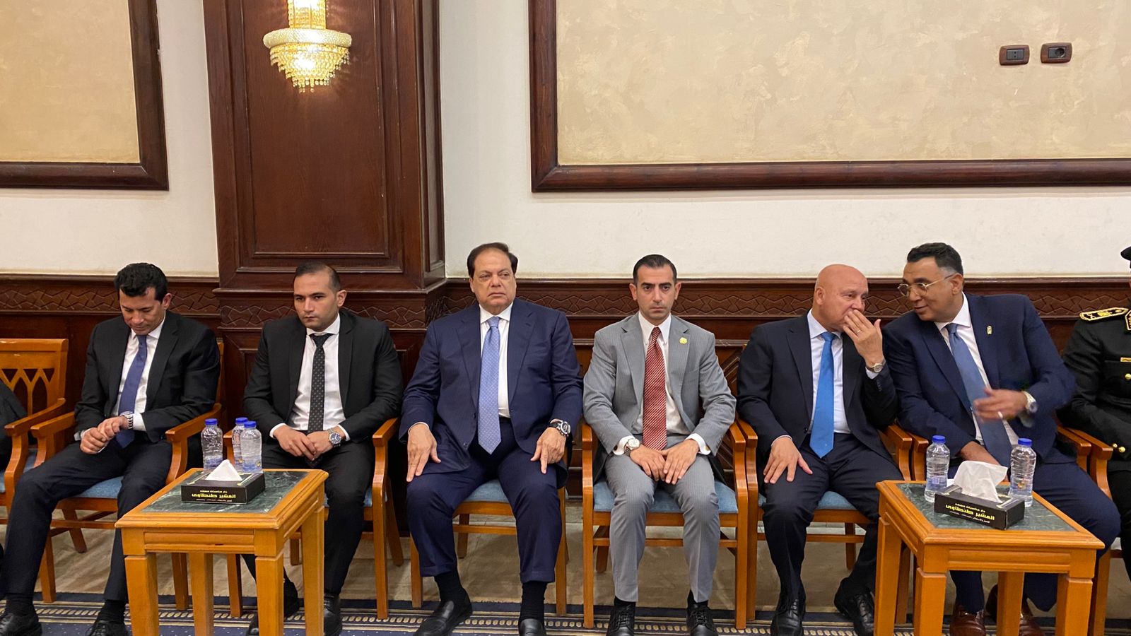 1763921738 659 النائب محمد أبو العينين يعزي وزير التموين في وفاة والدته