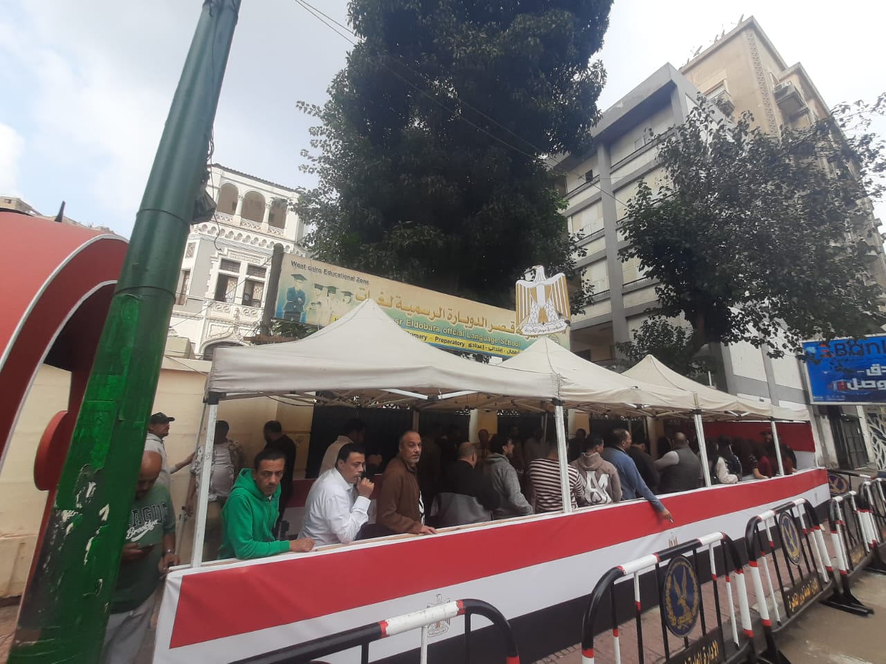 الناخبون أمام اللجان