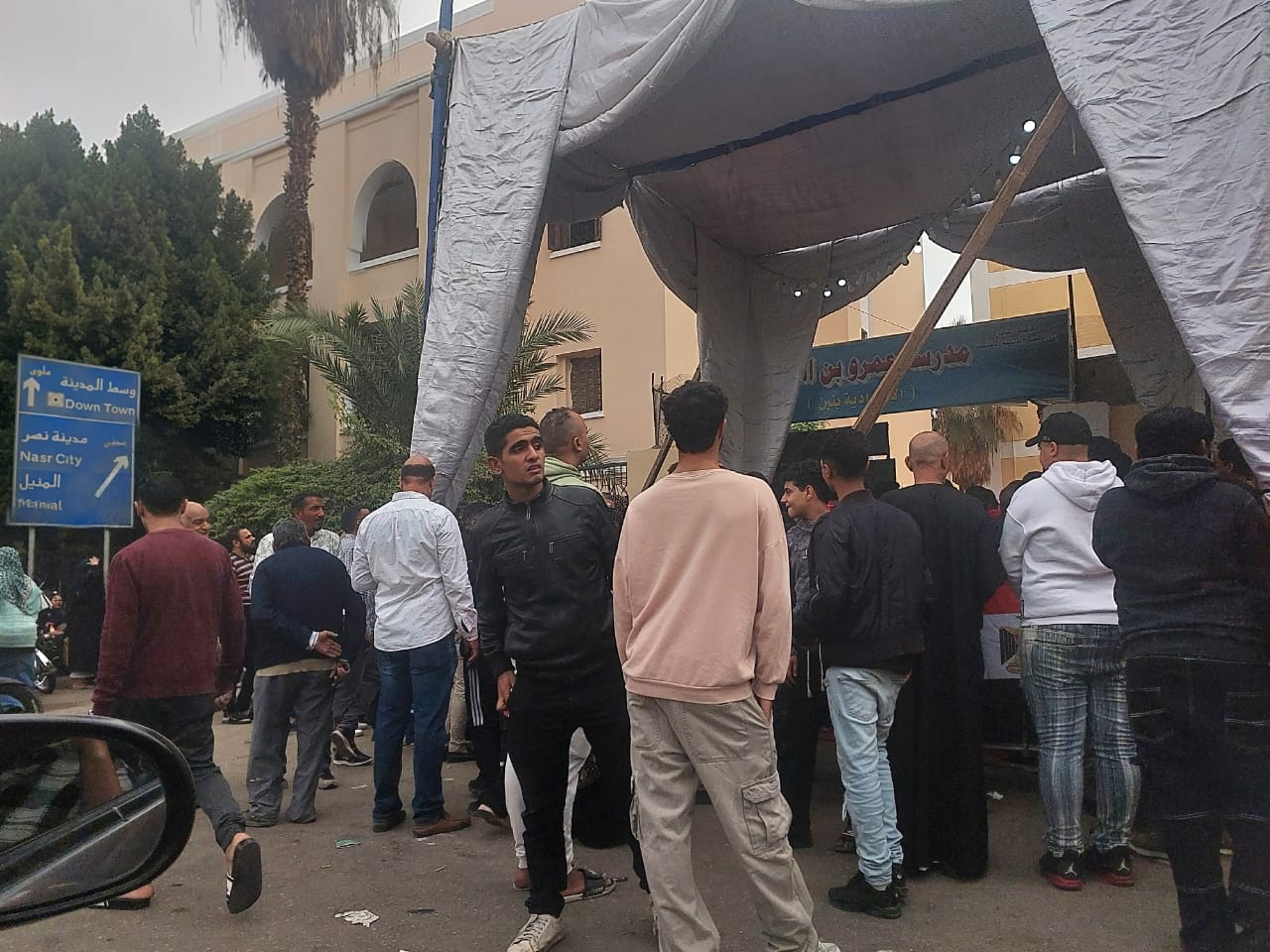 1763973693 563 ازدحام كبير في الساعات الأولى لانتخابات مجلس النواب في مصر