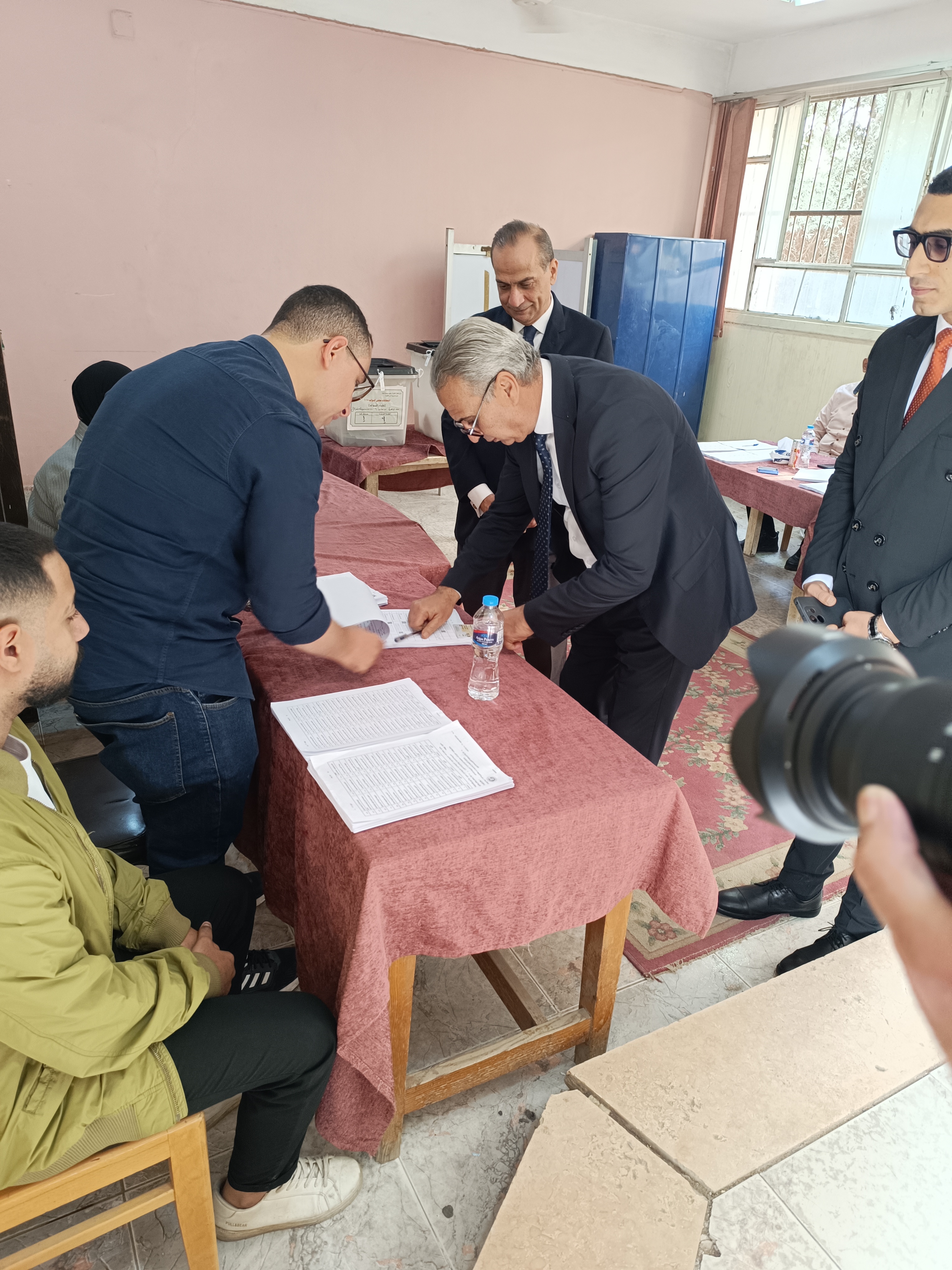 1763975254 415 رئيس جهاز حماية المستهلك يشارك في انتخابات مجلس النواب 2025