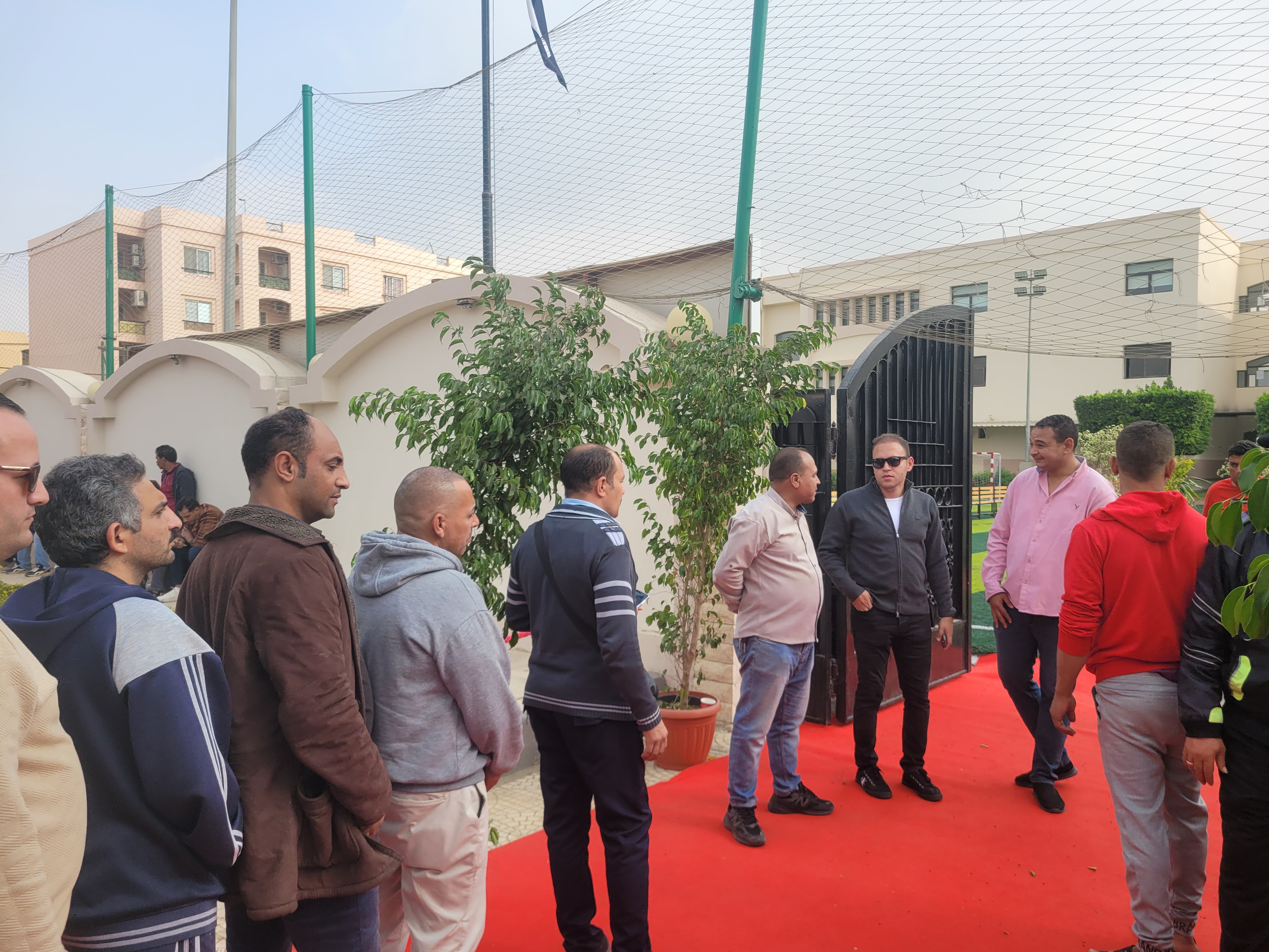 1763975413 997 إقبال كبير على لجنة المدرسة البريطانية في الرحاب خلال انتخابات