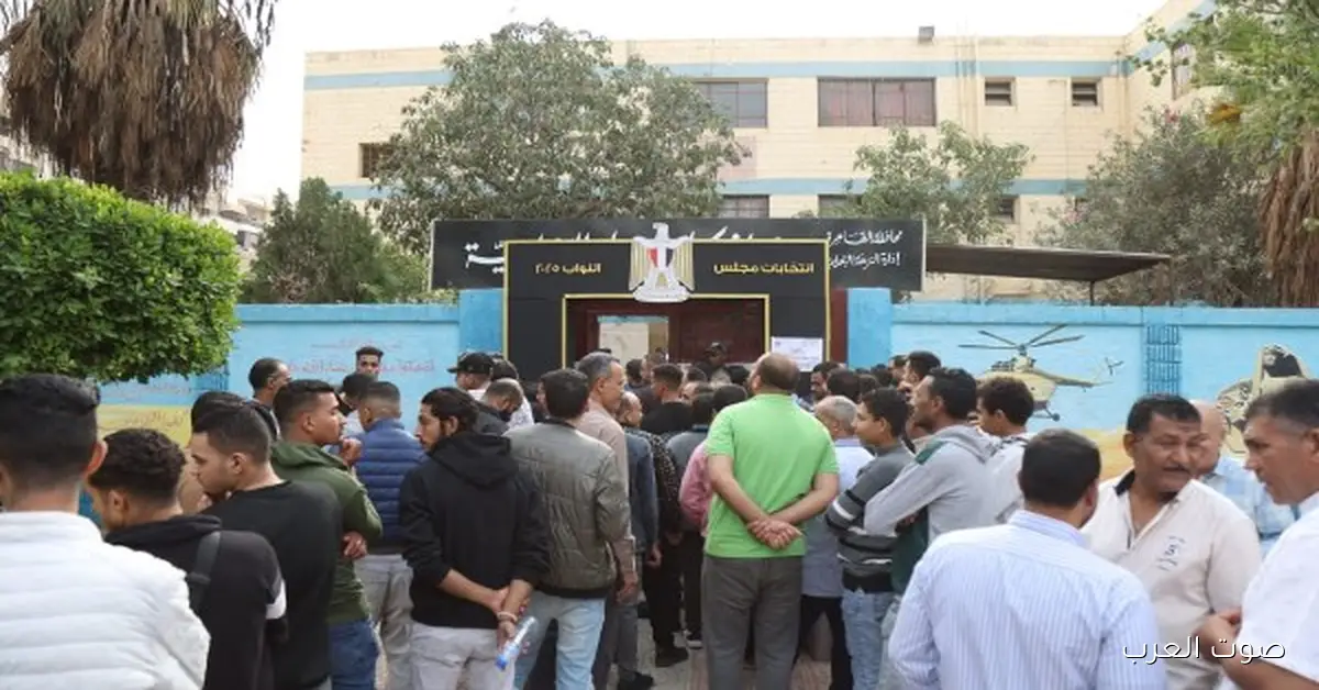زيادة عدد الناخبين في لجان مدرسة مصطفى كامل بمصر الجديدة 2 زيادة عدد الناخبين في لجان مدرسة مصطفى كامل بمصر الجديدة