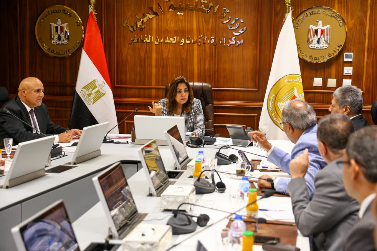 1763982095 439 وزيرة التنمية المحلية تتابع انتخابات مجلس النواب في المرحلة الثانية