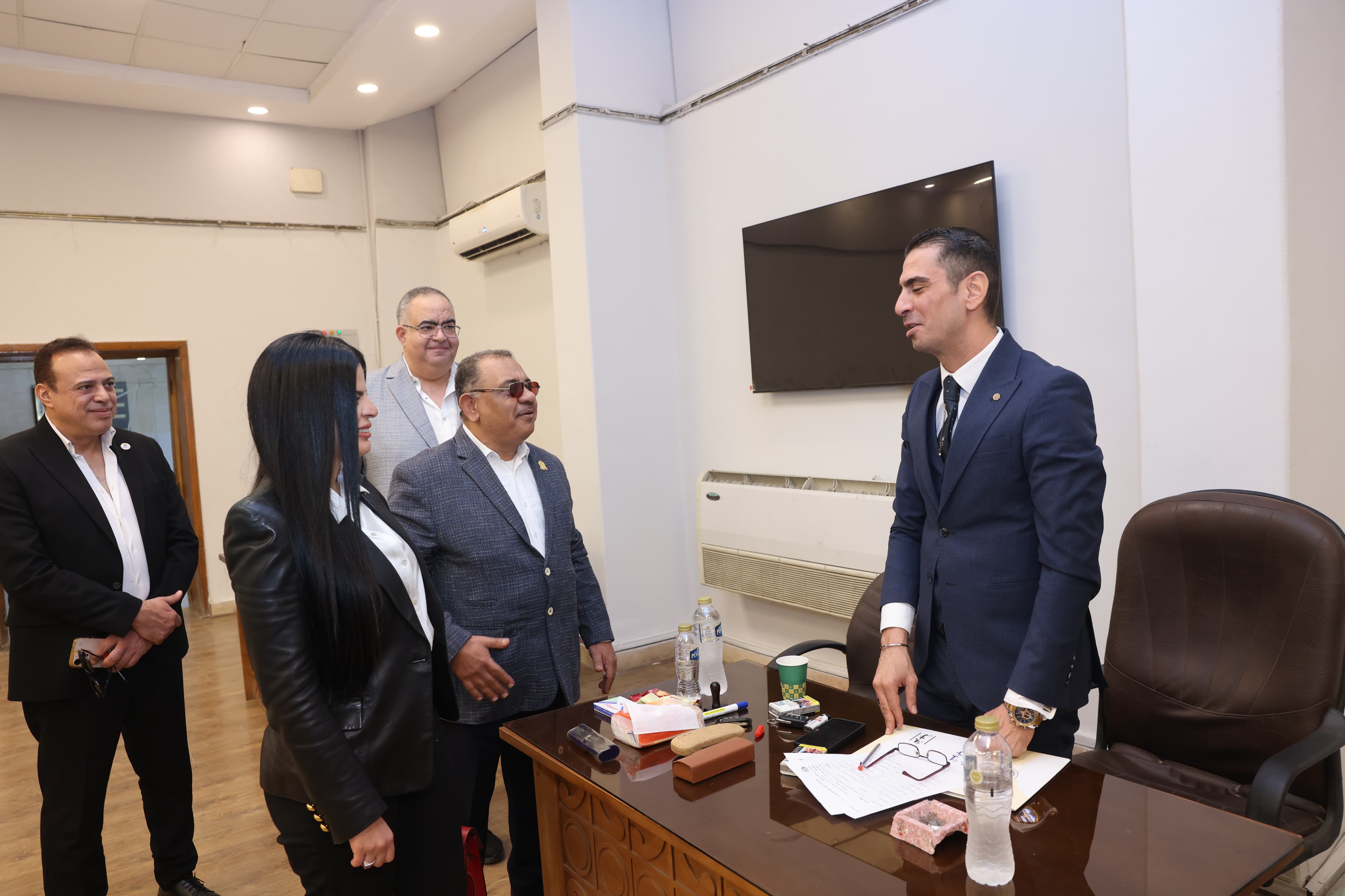 1763982528 348 أحمد المسلماني يشارك بصوته في انتخابات مجلس النواب