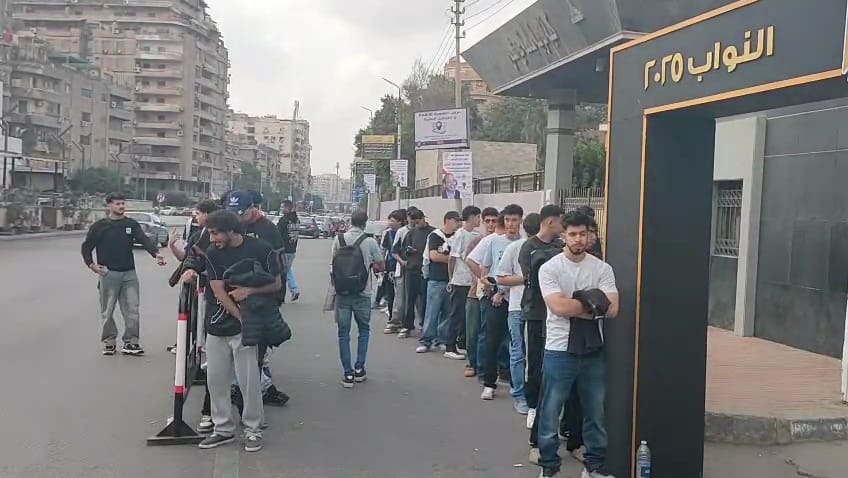 1763985330 979 مراقبون وجود الشباب يسهّل عملية التصويت في اللجان الانتخابية