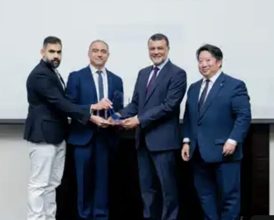 1764002367 783 مصر للطيران حركة شحن البضائع بين مصر والإمارات زادت 22