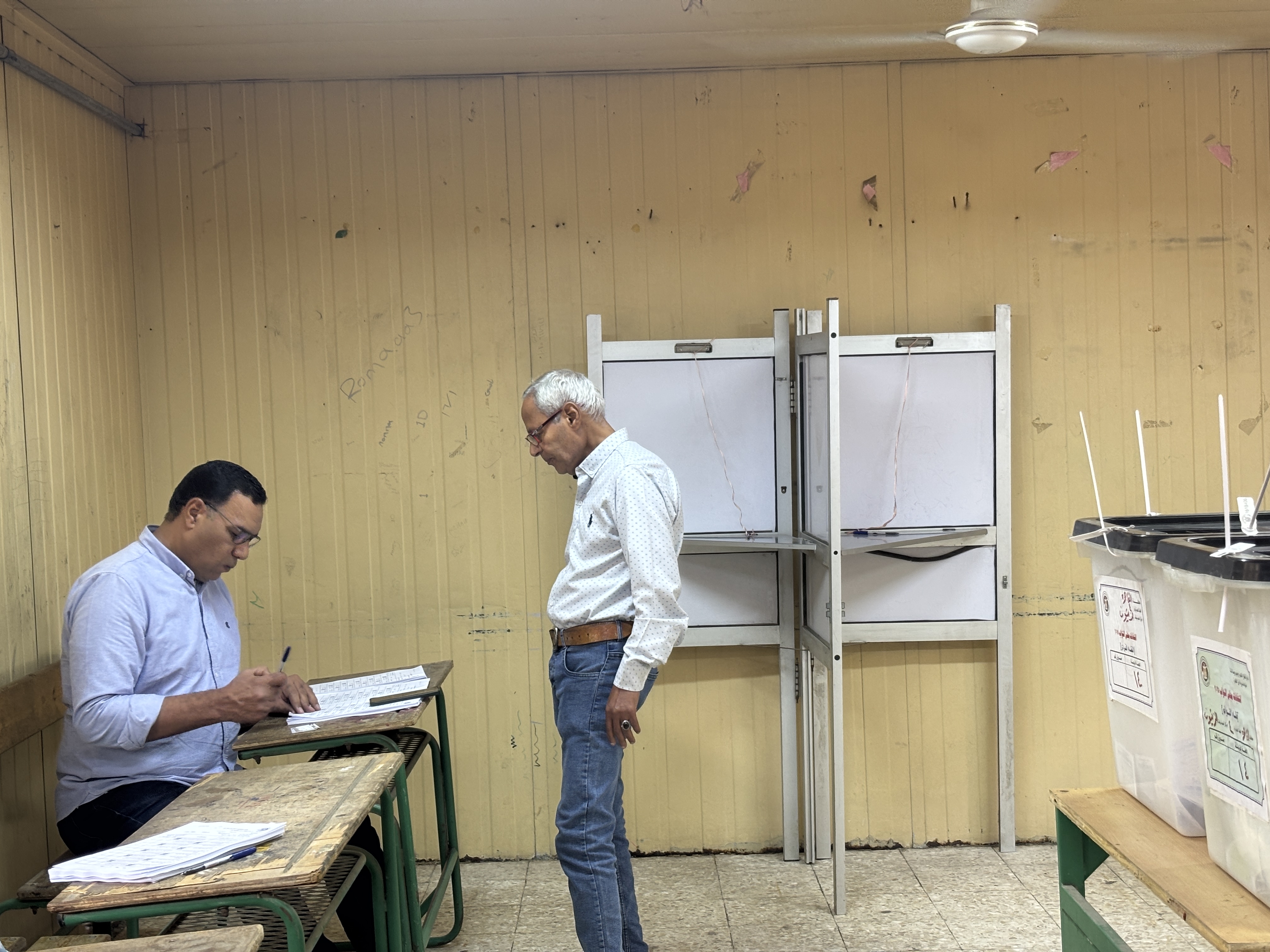 1764056619 89 إقبال متوسط على لجان الانتخابات في الزيتون في الساعات الأولى