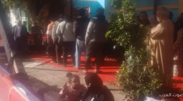1764057800 في اليوم التاني الناخبين بدأوا يتوافدوا على لجنة الشهيد رائد