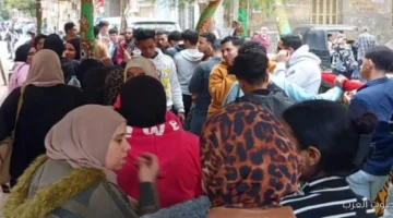 1764070356 الشباب والستات في شبرا بيقبلوا بقوة على المشاركة في العرس