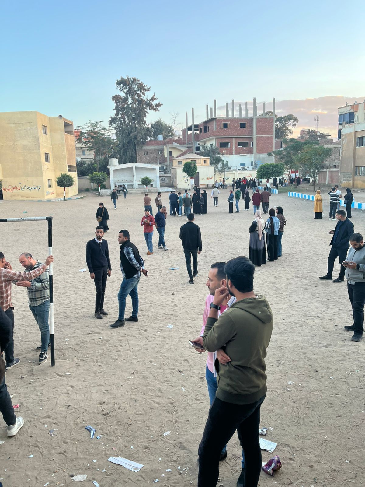 الشرقية.. الناس بتتوافد على لجان انتخابات مجلس النواب 2025 4 توافد المواطنين بكثرة علي لجان انتخابات 2025 في محافظة الشرقية
