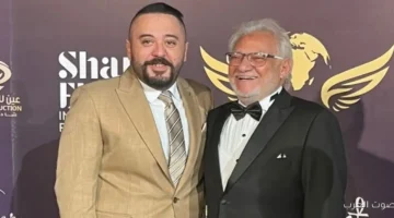 1764090808 الصريطي وعمرو عبد العزيز يتألقوا على السجادة الحمراء في مهرجان