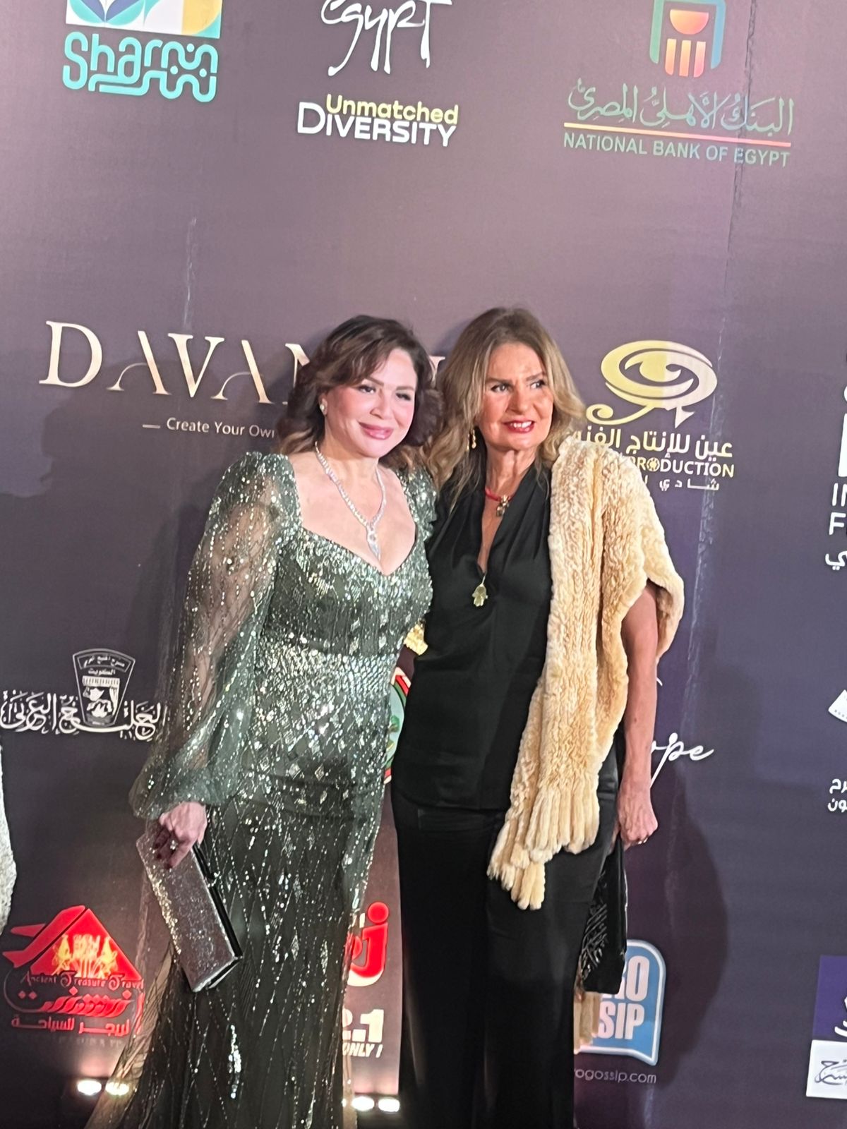 1764092839 65 يسرا وإلهام شاهين وهالة سرحان خطفوا الأنظار في مهرجان شرم