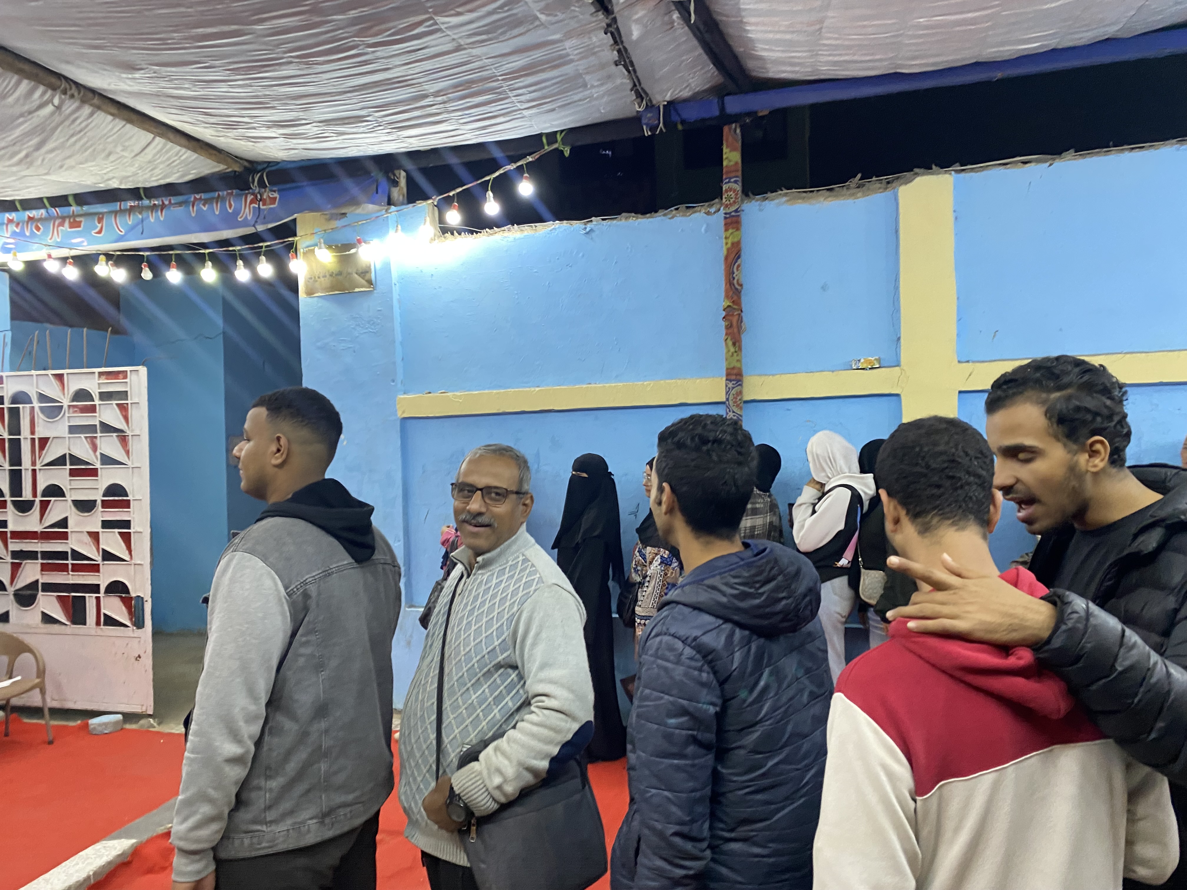 1764095611 375 الناخبين لسه بيجوا في انتخابات النواب بمصر القديمة والمنيل صور