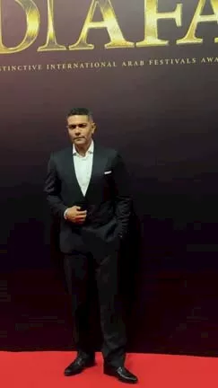 1764098416 532 نجوم الفن يتألقوا على الريد كاربت في مهرجان ضيافة غادة