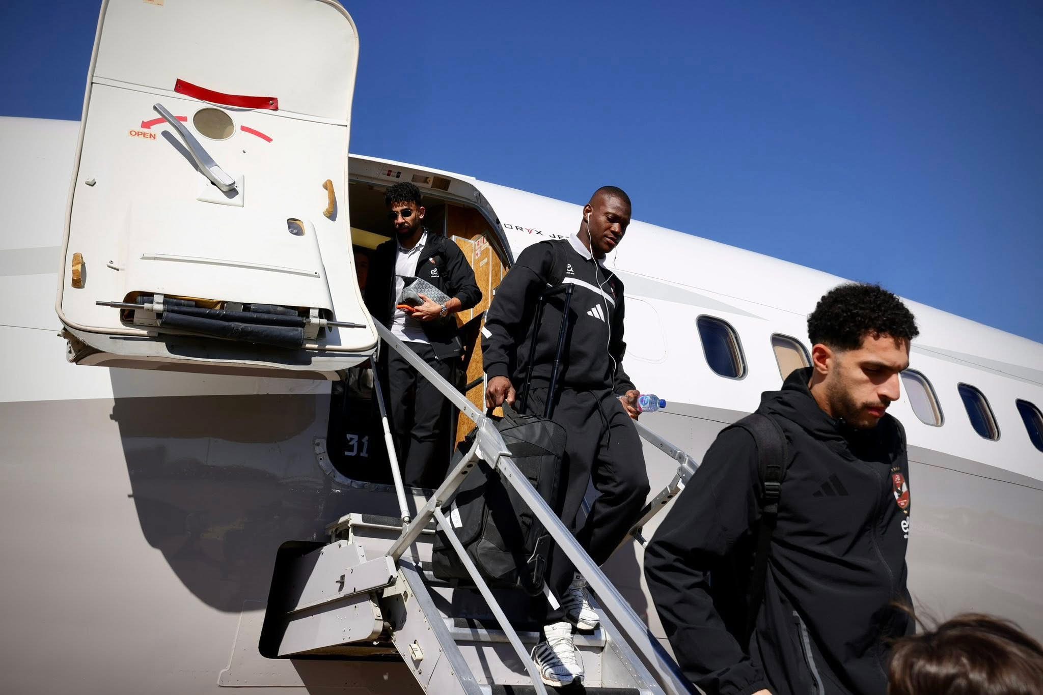 أهلا وسهلا.. صور لحظة وصول الأهلي المغرب! 5 1764169933 4 أهلا وسهلا صور لحظة وصول الأهلي المغرب