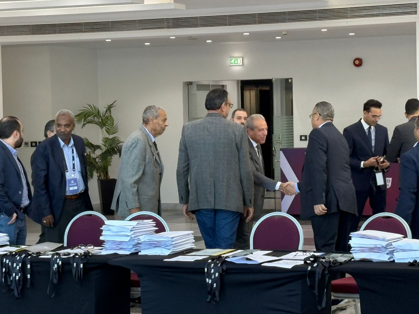 1764236777 379 ممثلي الأندية جايين يحضروا اجتماع اتحاد الكرة في 6 أكتوبر