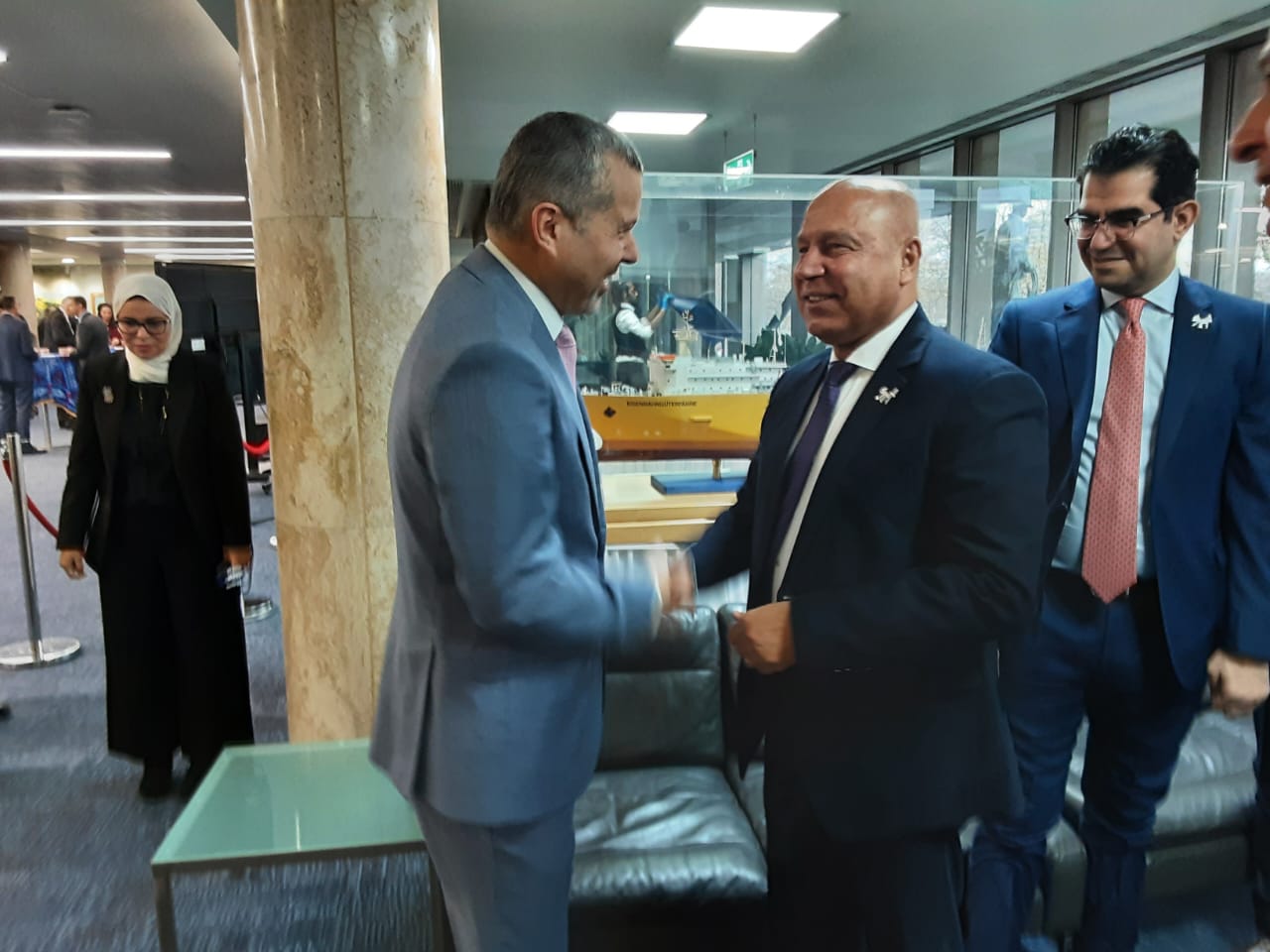 النقل بتستقبل الوفود المشاركة في الجمعية العامة للمنظمة البحرية الدولية 3 1764242866 436 النقل بتستقبل الوفود المشاركة في الجمعية العامة للمنظمة البحرية الدولية