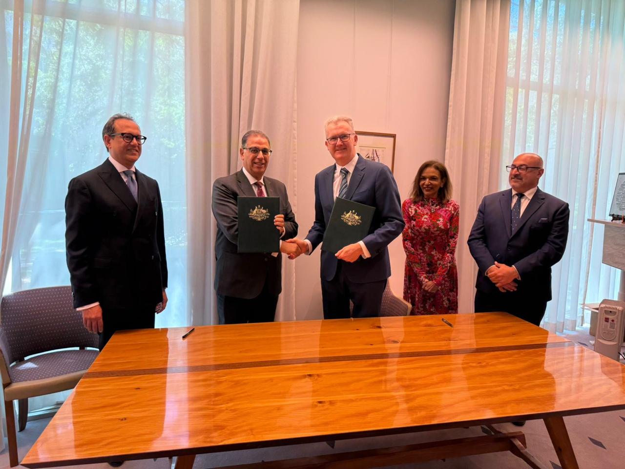 1764245617 456 أستراليا ترجع لمصر 17 قطعة أثرية نادرة