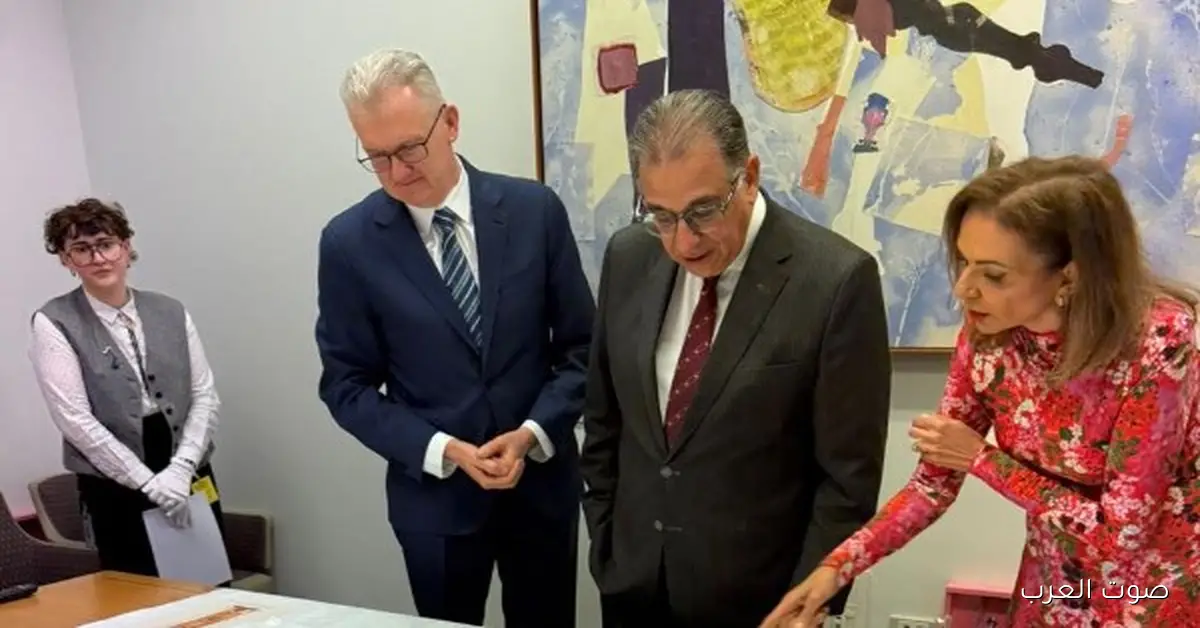 أستراليا ترجع لمصر 17 قطعة أثرية نادرة