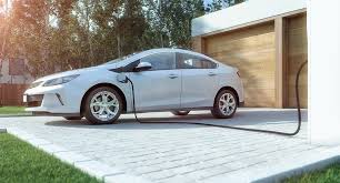 1764248914 924 نصائح مهمة عشان تحافظ على النظام الكهربائي في عربيتك