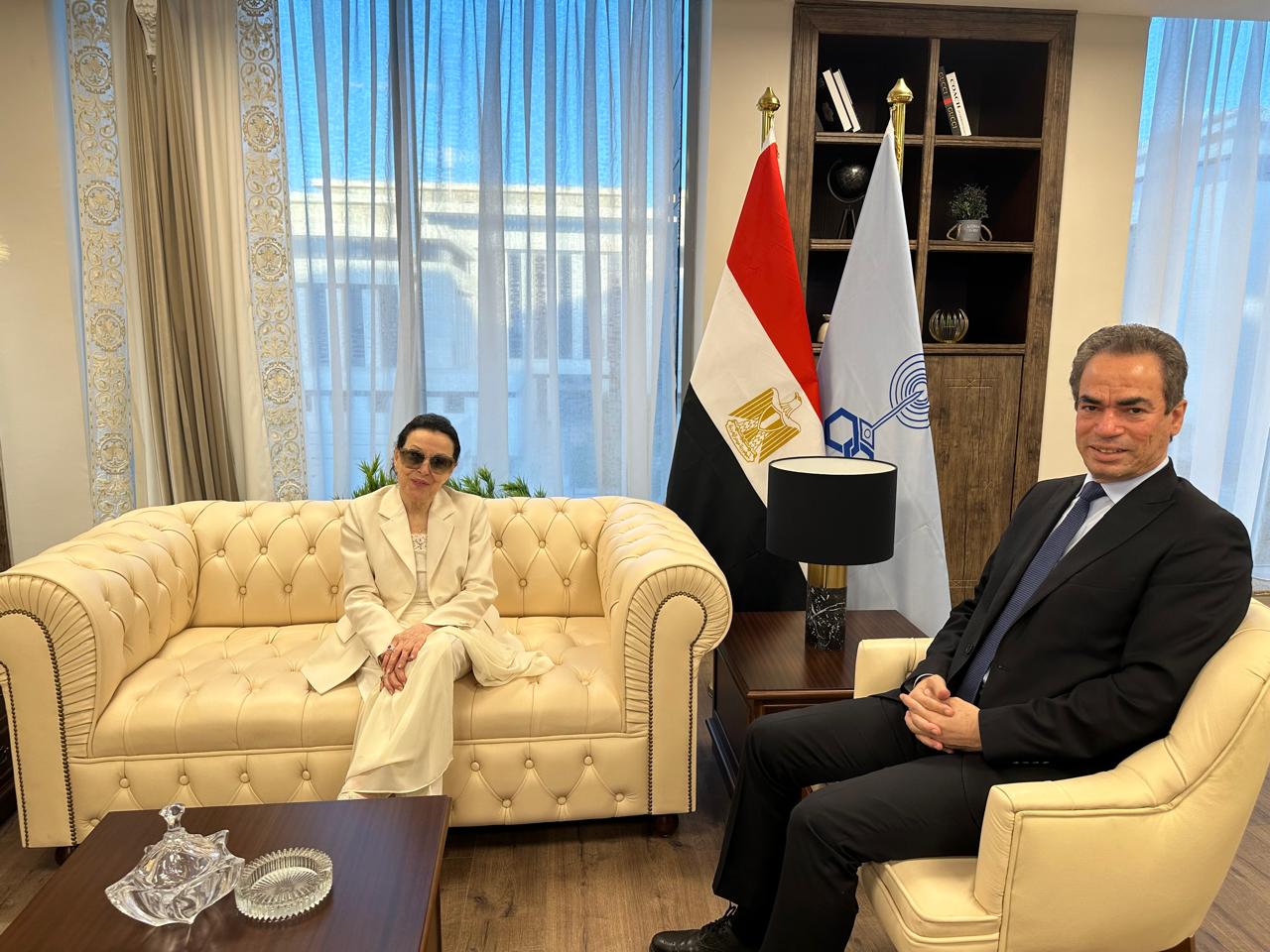 نجاة الصغيرة مع أحمد المسلماني