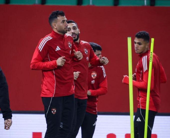 تدريبات الأهلي استعدادا للجيش الملكي المغربي