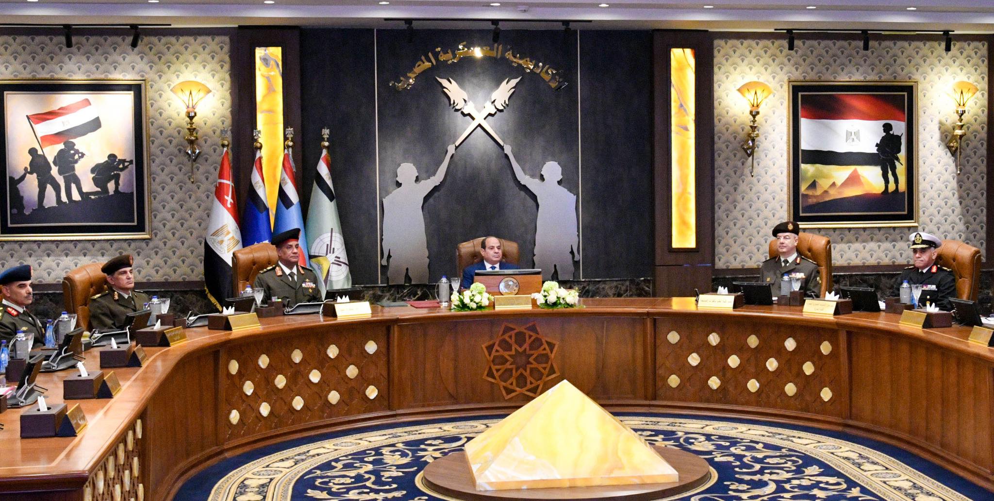 1764330569 437 من الفيتو لـقانون الطفل رسائل الرئيس السيسي من الأكاديمية العسكرية