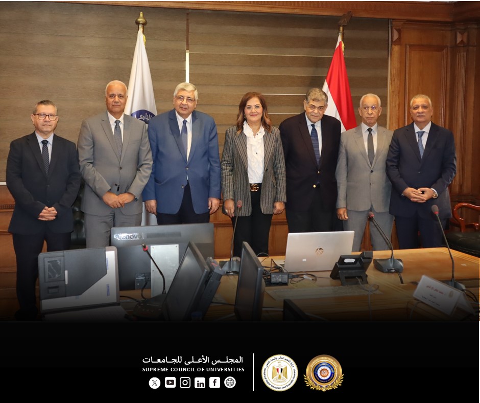 1764339016 525 لجنة اختيار رؤساء الجامعات تبدأ مقابلات المرشحين لرئاسة جامعة مطروح