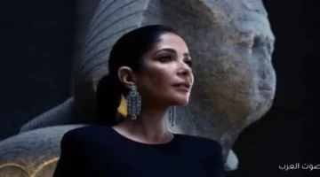 1764346338 منى زكي تتألق في جلسة تصوير بالمتحف الكبير مع طرح
