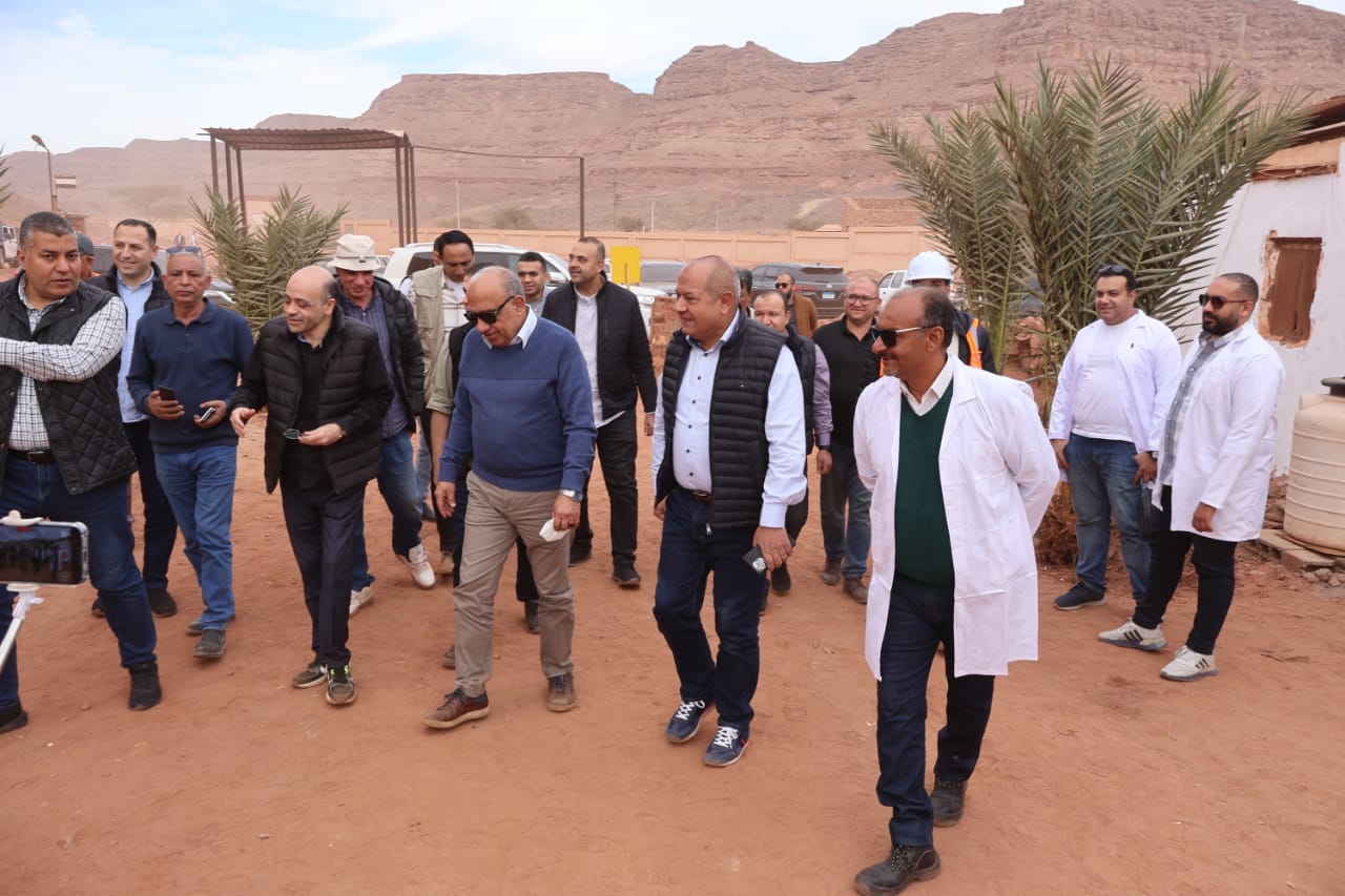 1764427064 60 وزير الكهرباء يزور مركز هيئة المواد النووية في أبو زنيمة