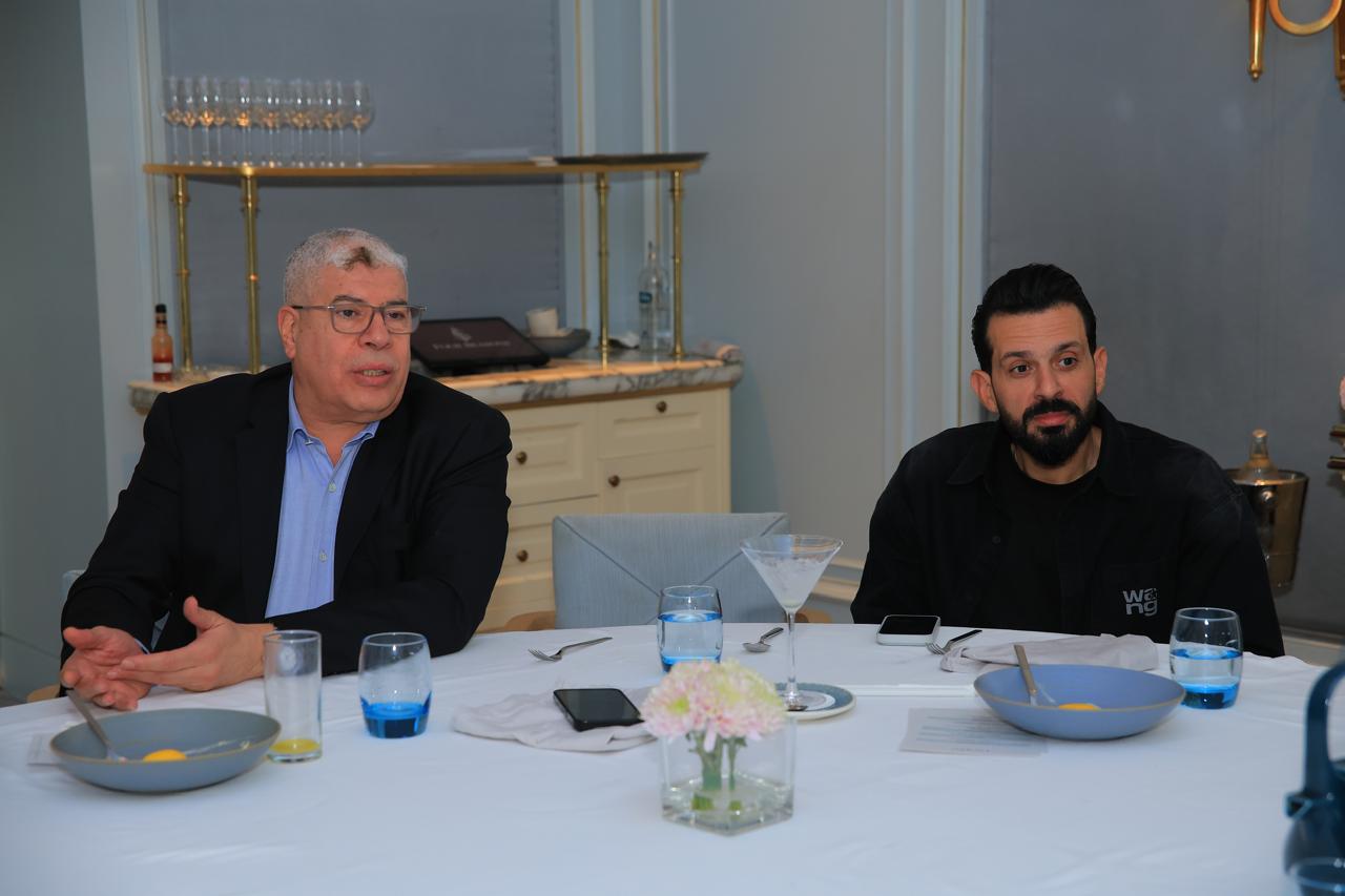 1764432644 925 قناة النهار تحتفل بإعلاميها في عشاء عمل مع صور