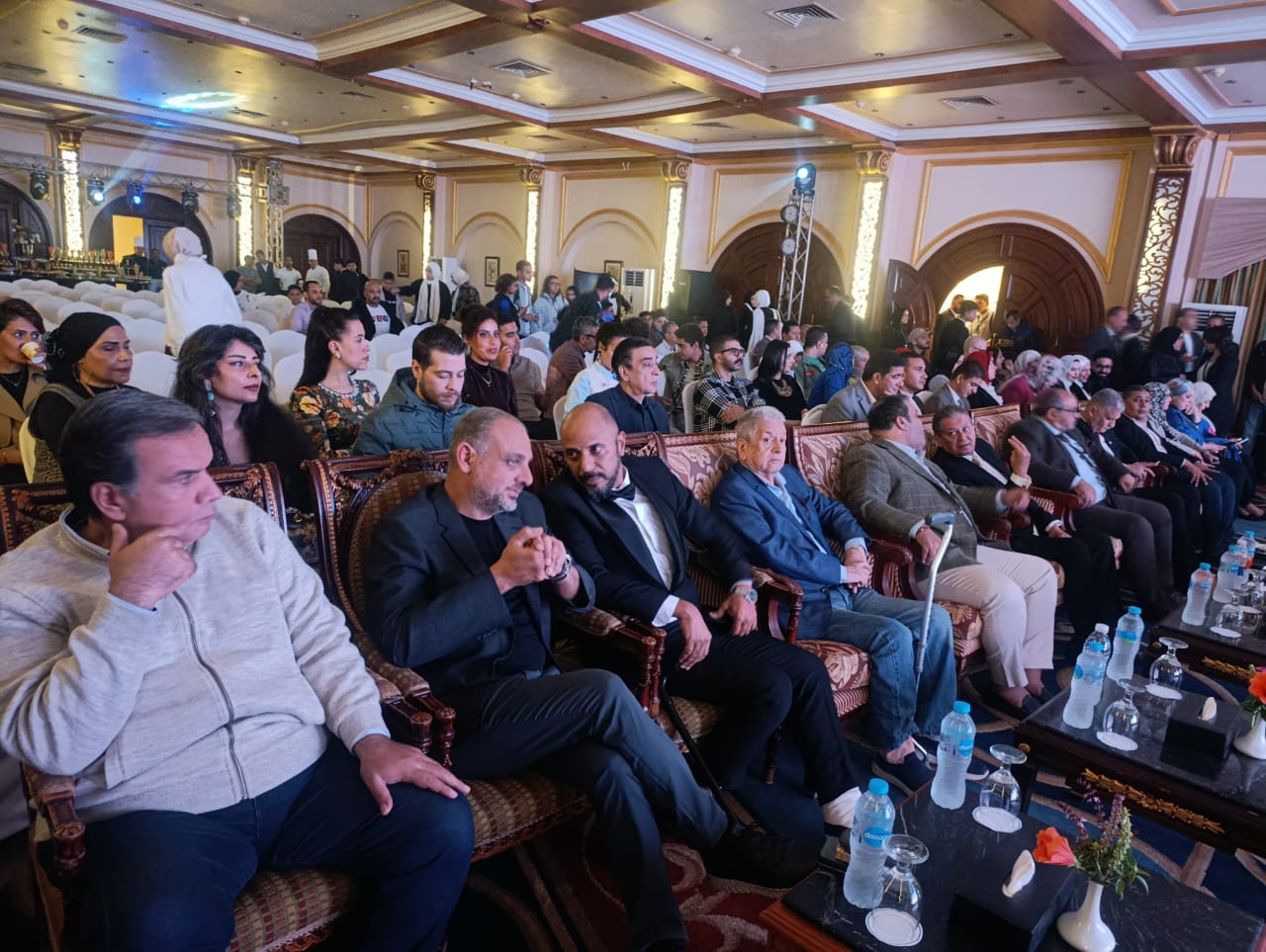 1764437721 720 حفل ختام الدورة التانية لمهرجان الفيوم الدولي لأفلام البيئة بدأ