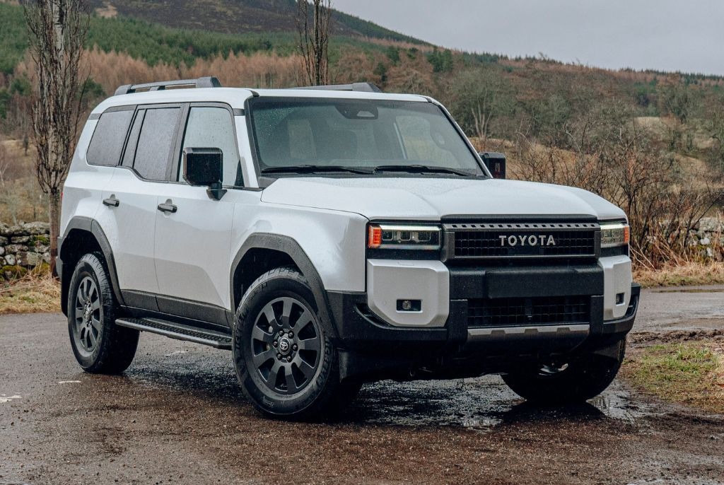 1764442947 30 مواصفات وأسعار تويوتا برادو 2025 في السعودية