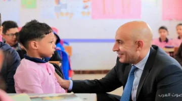 1764498321 وزير التعليم يعمل جولة مفاجئة في مدارس دمياط ومعاه صور