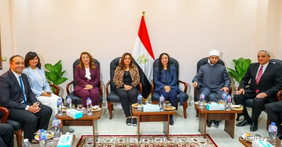 وزيرة التنمية المحلية تحضر افتتاح مركز العزيمة لعلاج الإدمان وتزور مؤسسة الفلك في الغربية 2 وزيرة التنمية المحلية تحضر افتتاح مركز العزيمة لعلاج الإدمان وتزور مؤسسة الفلك في الغربية